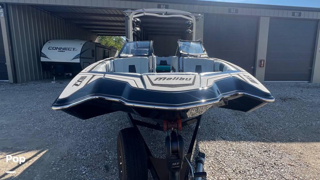 Malibu Wakesetter 23 MXZ