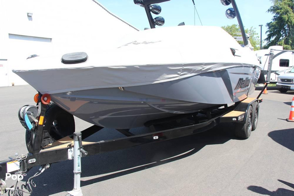 Malibu Wakesetter 22 LSV