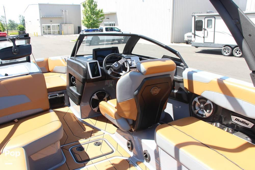 Malibu Wakesetter 22 LSV