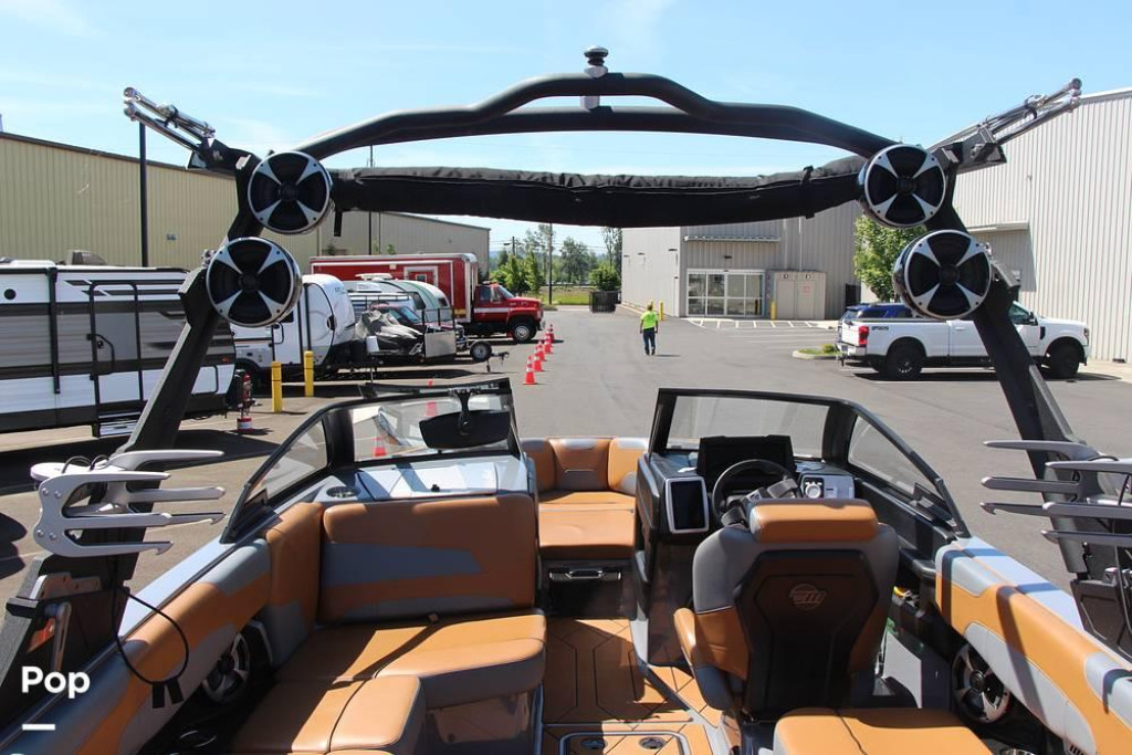 Malibu Wakesetter 22 LSV