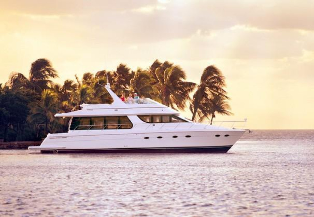 Carver 570 Voyager Pilothouse