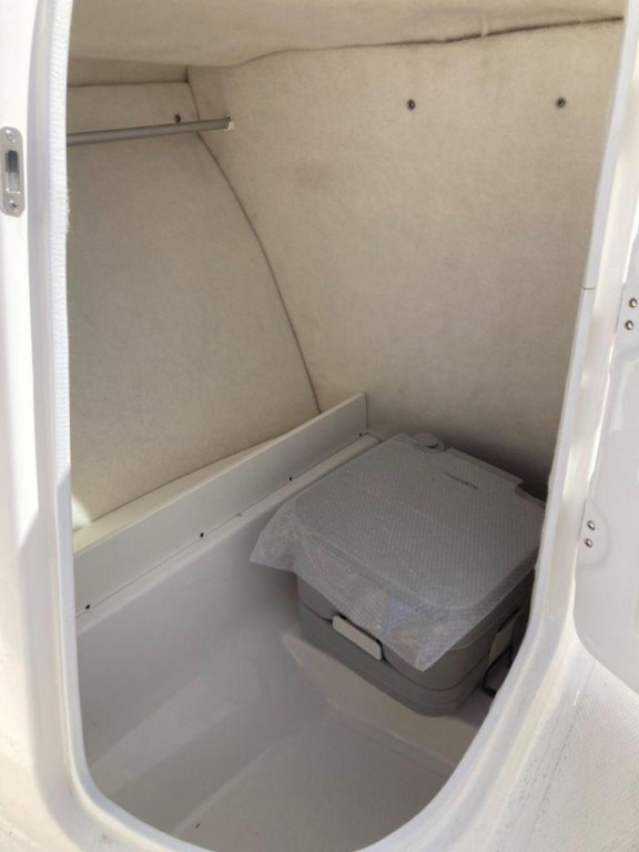 Robalo R207