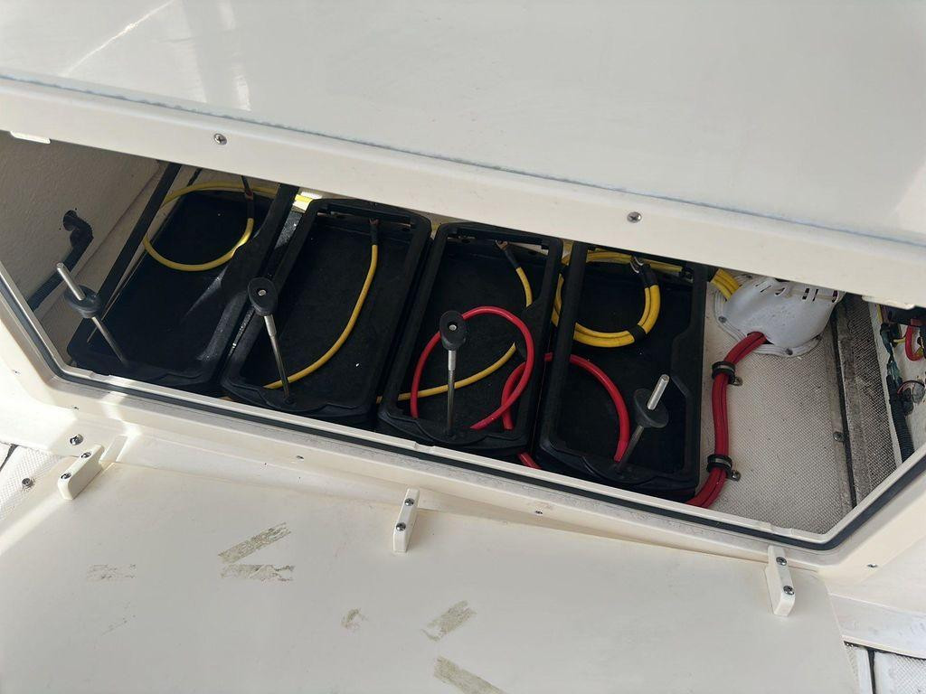 Sea Born LX22 Center Console LE