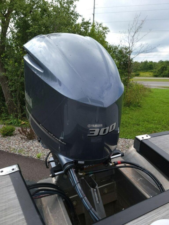 Bennington RX Sport Series 23