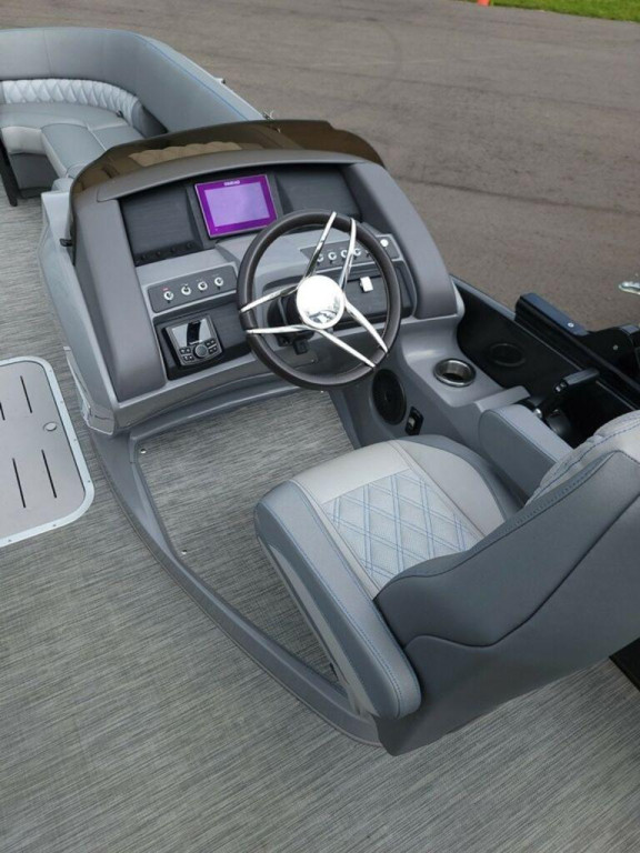 Bennington RX Sport Series 23