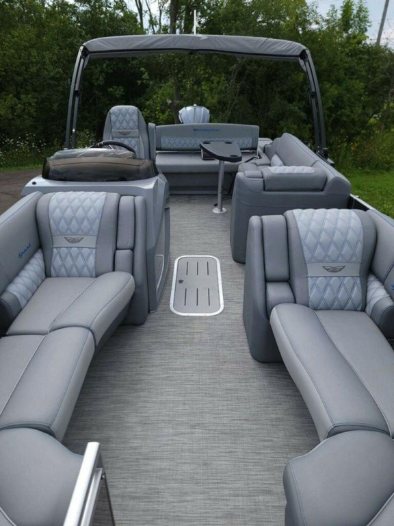 Bennington RX Sport Series 23