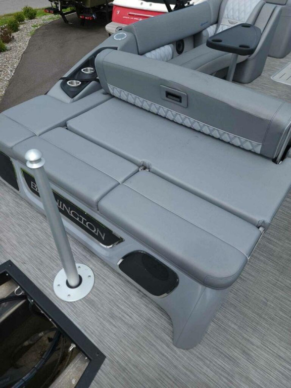 Bennington RX Sport Series 23