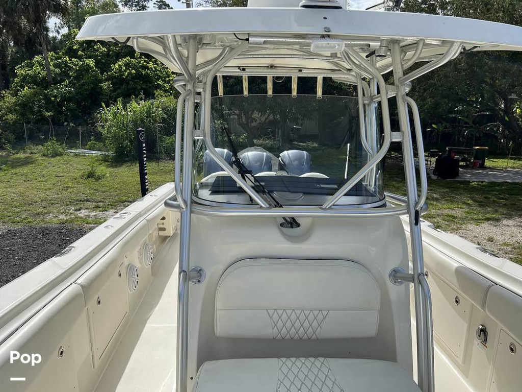 Hydra Sports Vector 3300