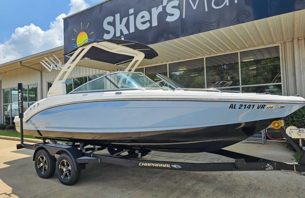 Chaparral 23 SURF