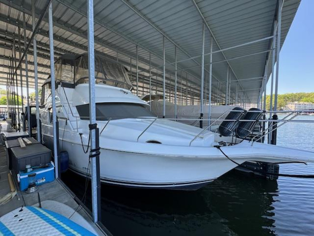 Silverton 372 Motor Yacht