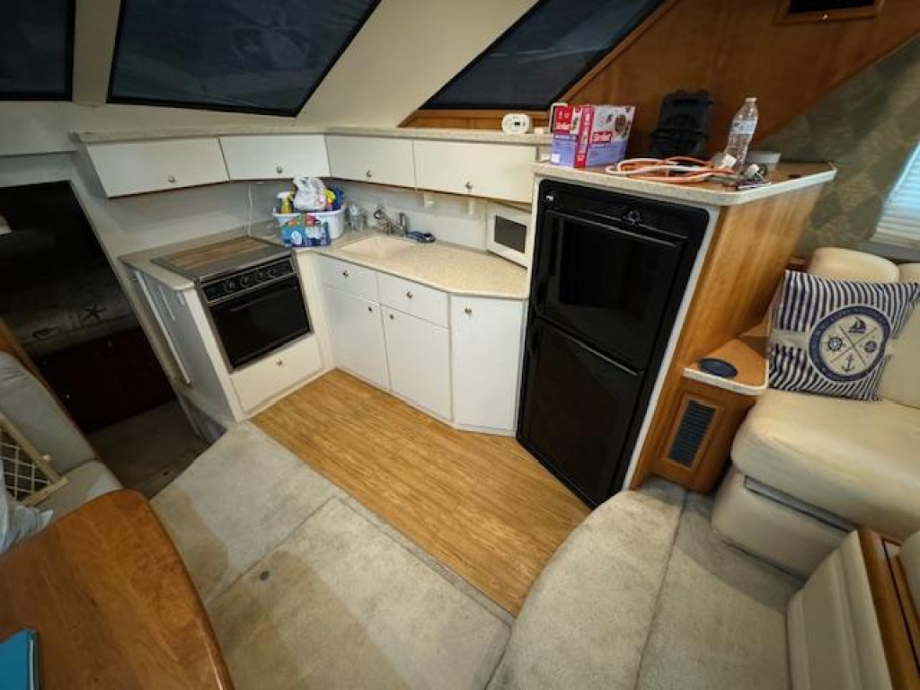 Silverton 372 Motor Yacht