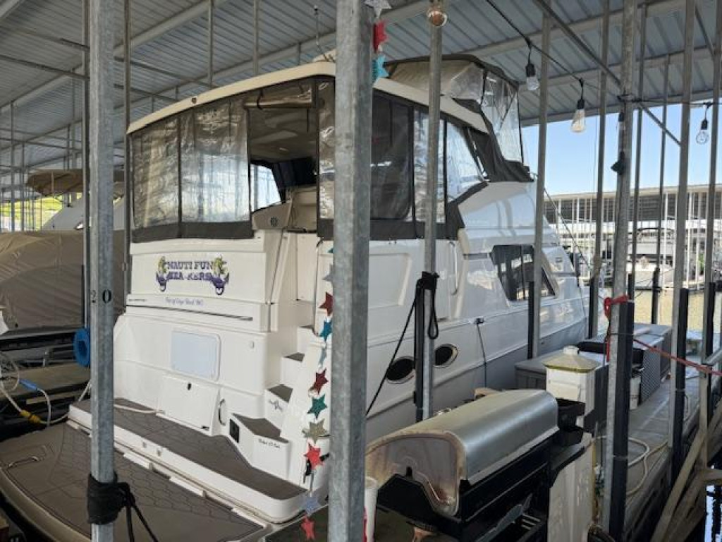 Silverton 372 Motor Yacht