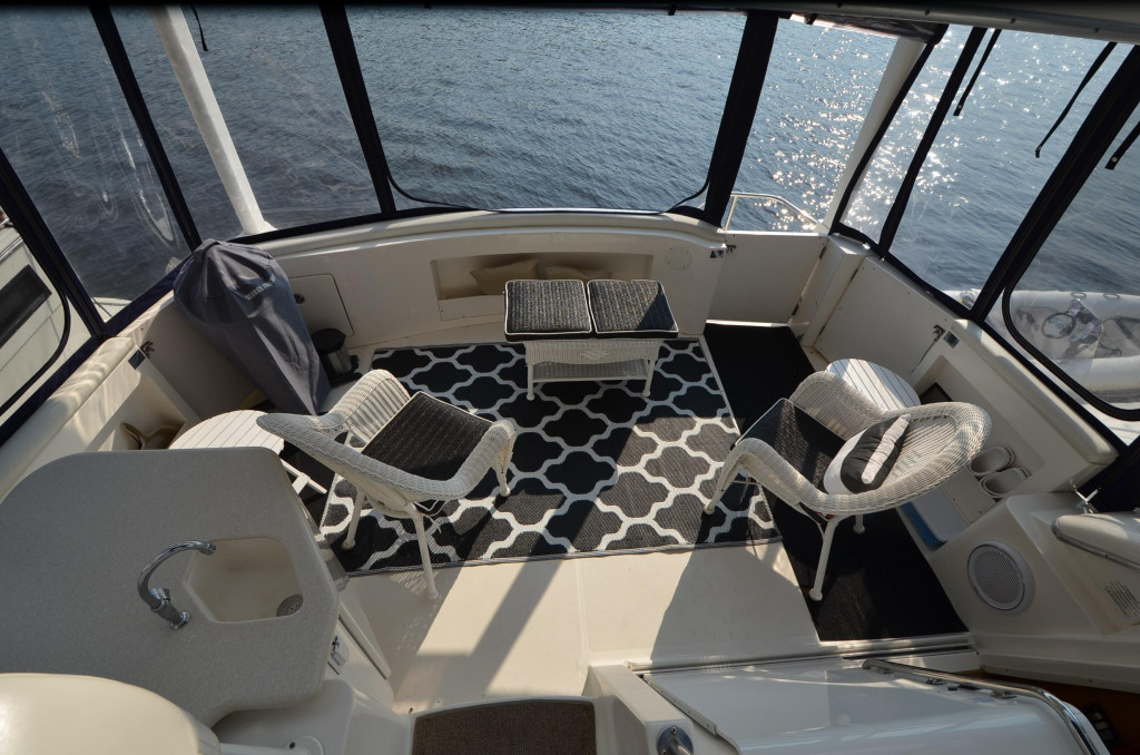 Silverton 43 Motor Yacht