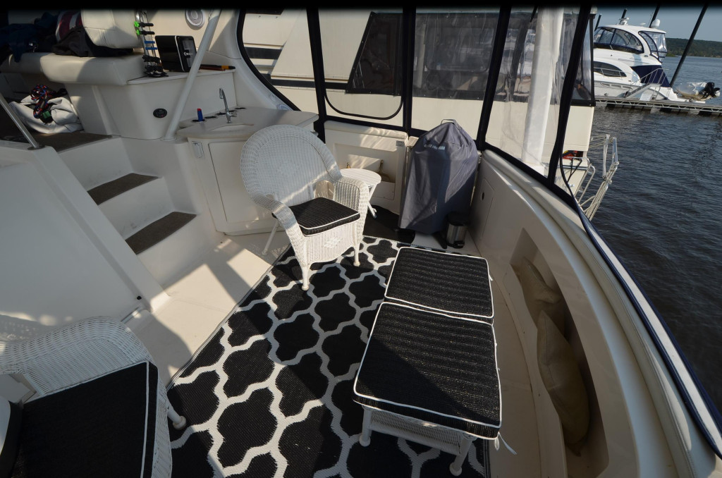 Silverton 43 Motor Yacht