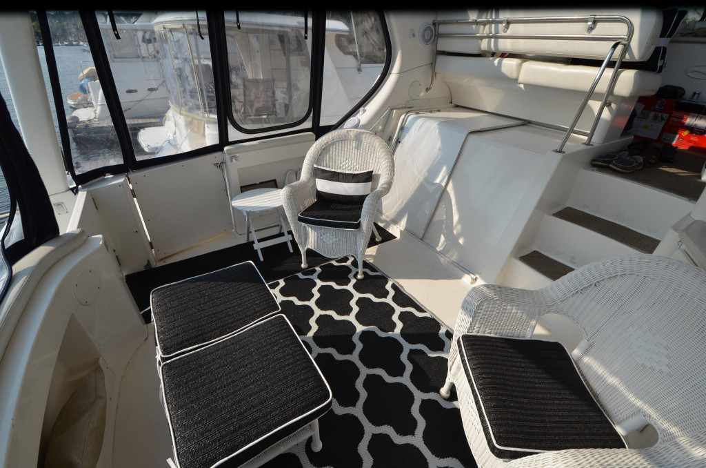 Silverton 43 Motor Yacht