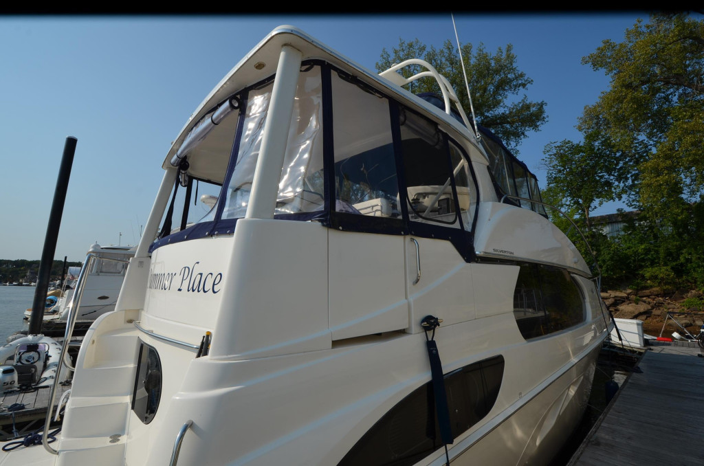 Silverton 43 Motor Yacht