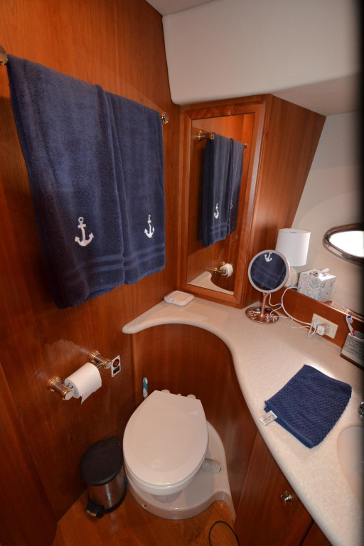 Silverton 43 Motor Yacht