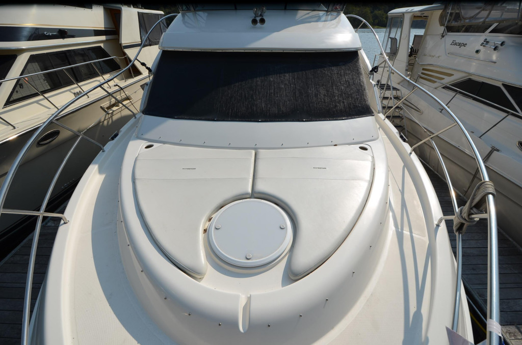 Silverton 43 Motor Yacht