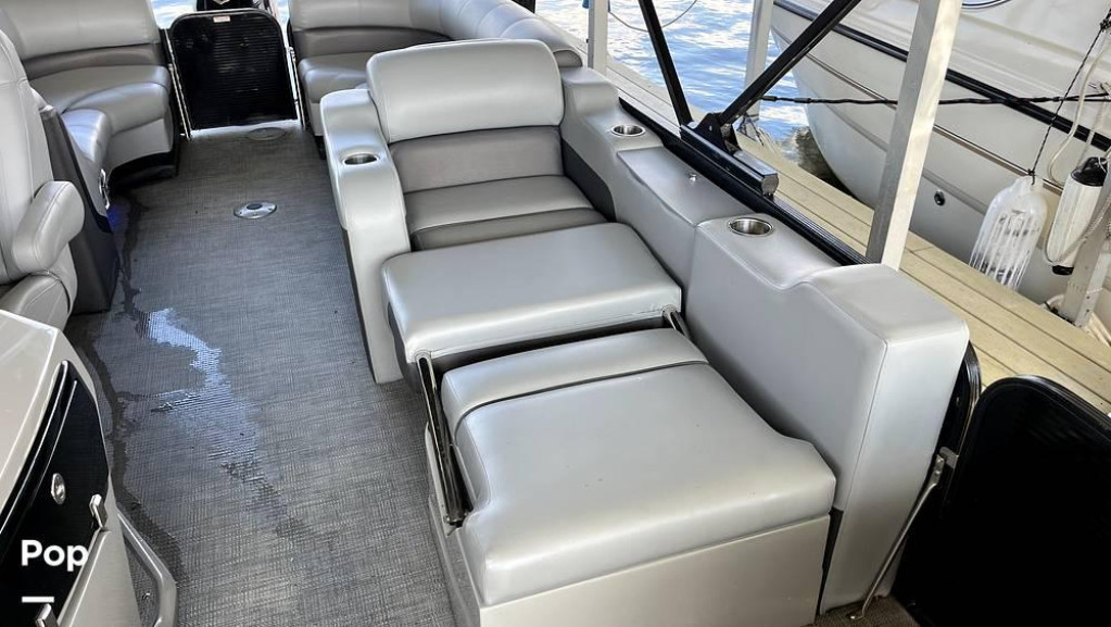 Manitou Oasis 25 SHP RF