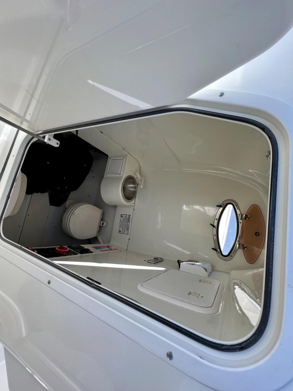 Hydra Sports Vector 2900 CC