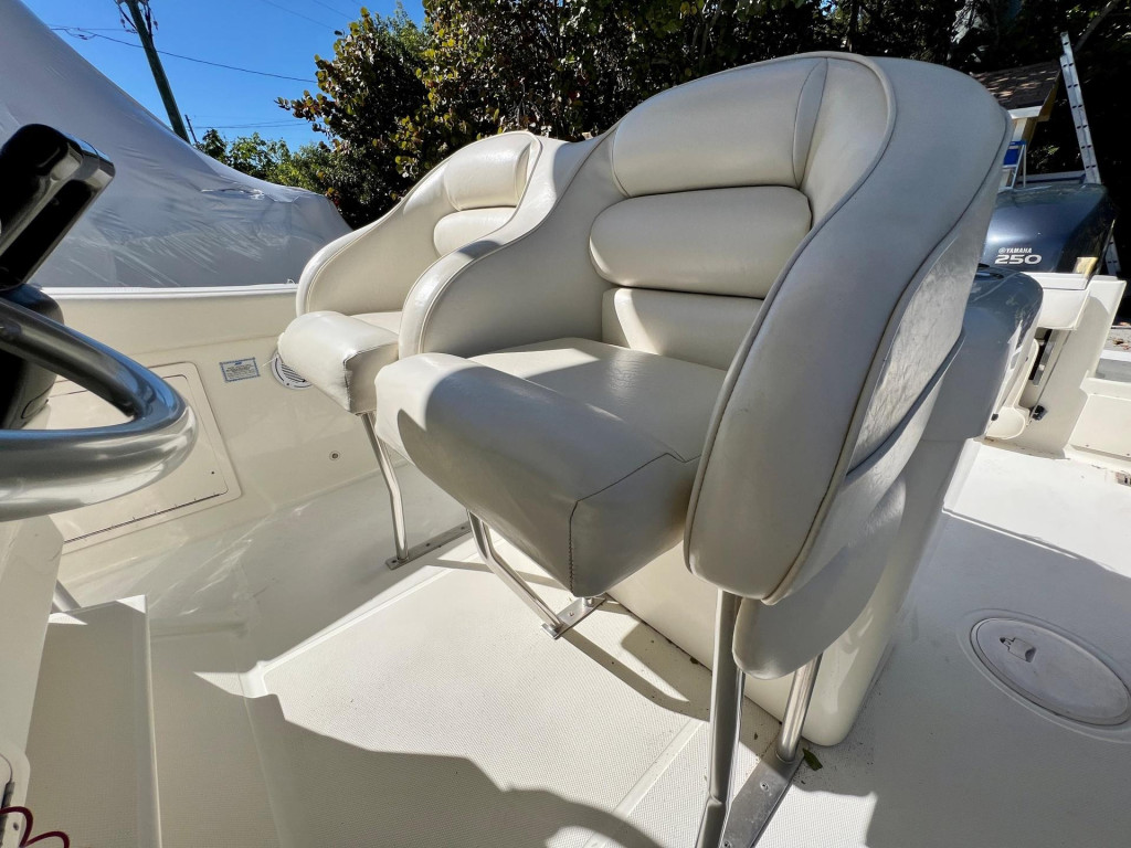 Hydra Sports Vector 2900 CC