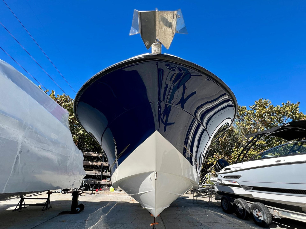 Hydra Sports Vector 2900 CC