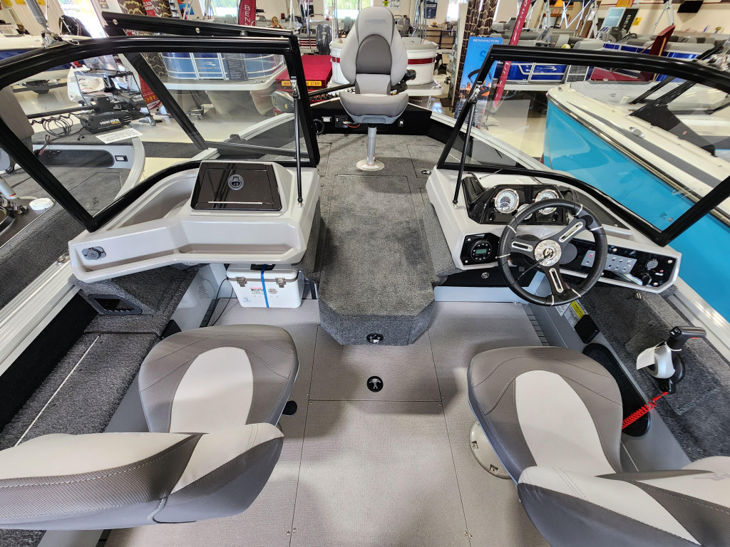 Smoker Craft Adventurer 188 PRO DC