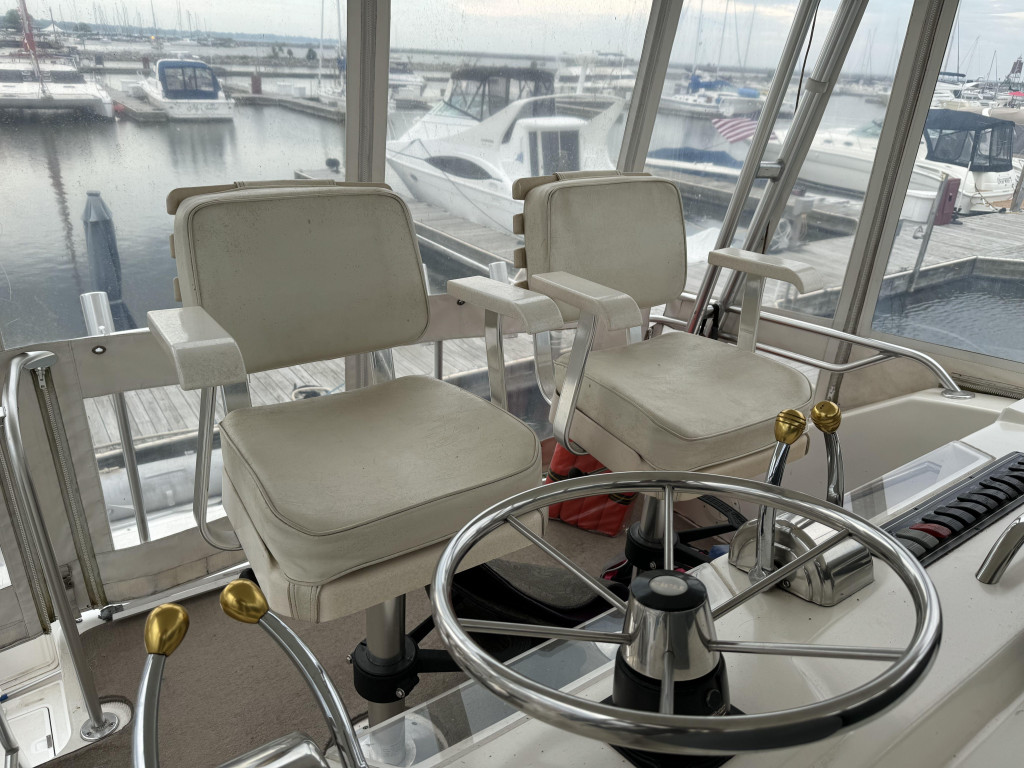 Tiara 4300 CONVERTIBLE