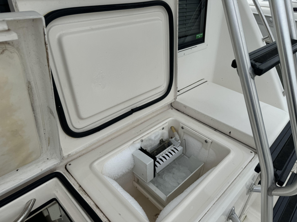 Tiara 4300 CONVERTIBLE