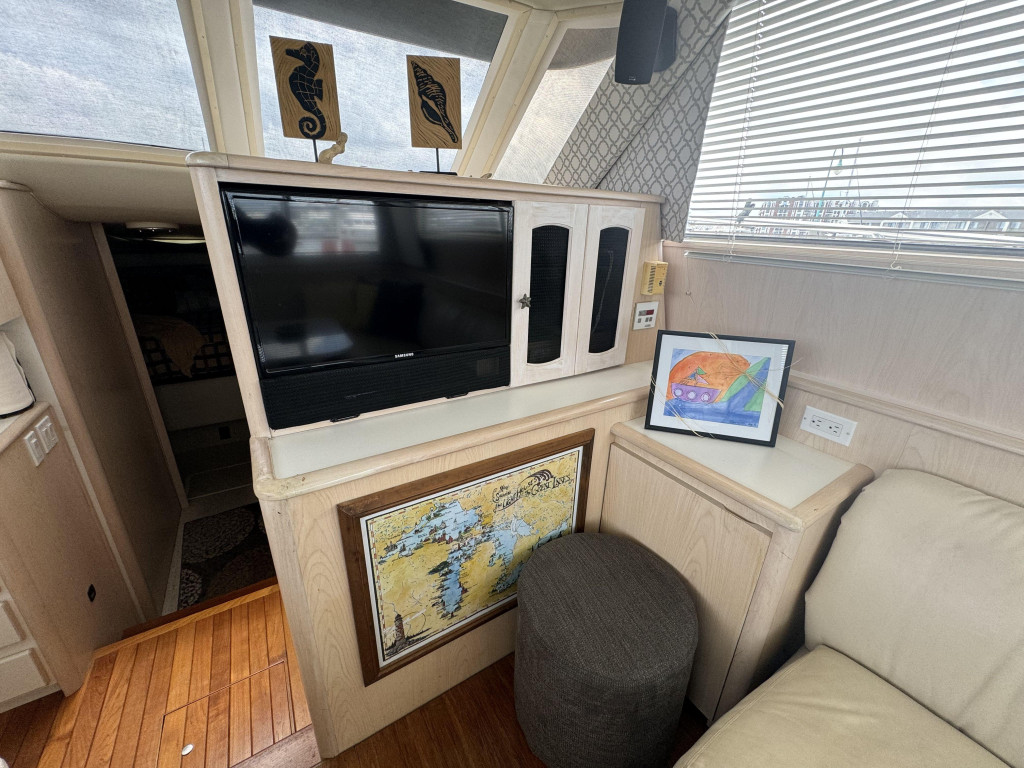 Tiara 4300 CONVERTIBLE