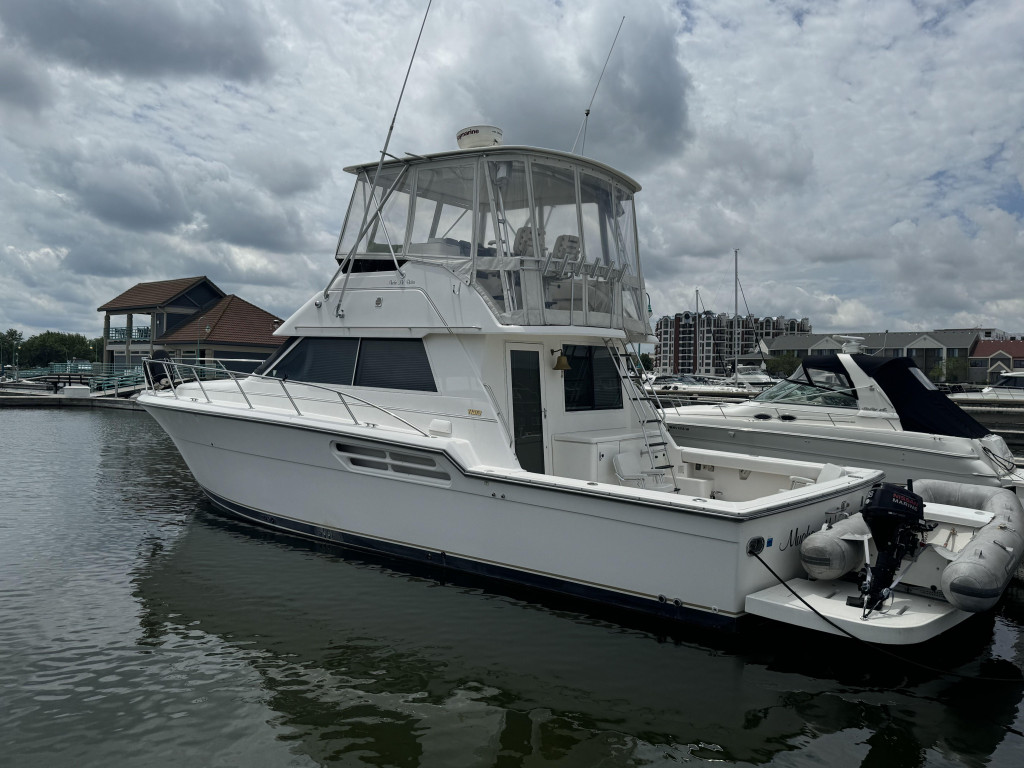 Tiara 4300 CONVERTIBLE