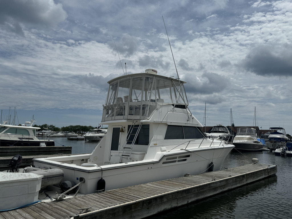 Tiara 4300 CONVERTIBLE