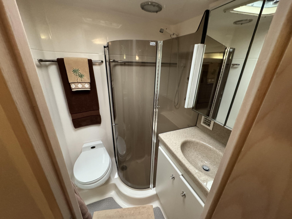 Tiara 4300 CONVERTIBLE