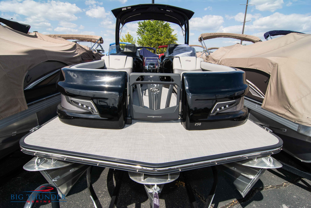 Manitou 25 XT SRW SHP