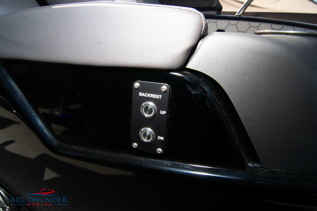 Manitou 25 XT SRW SHP