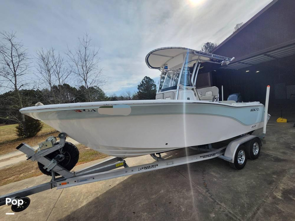 Sea Fox 228 Commander