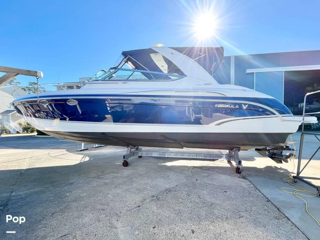 Formula 370 Super Sport