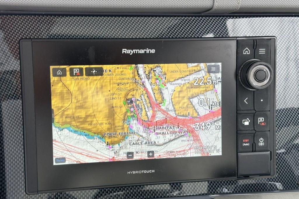 Cruisers 390 Express