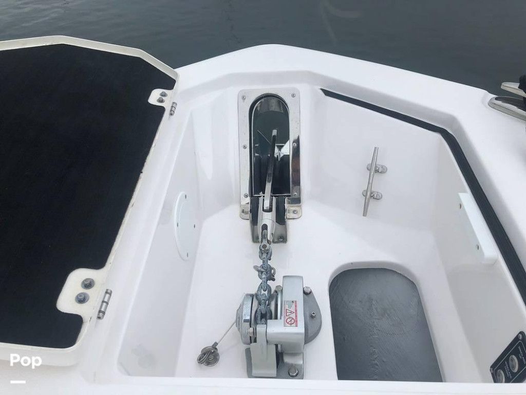 Sea Fox 328 Commander