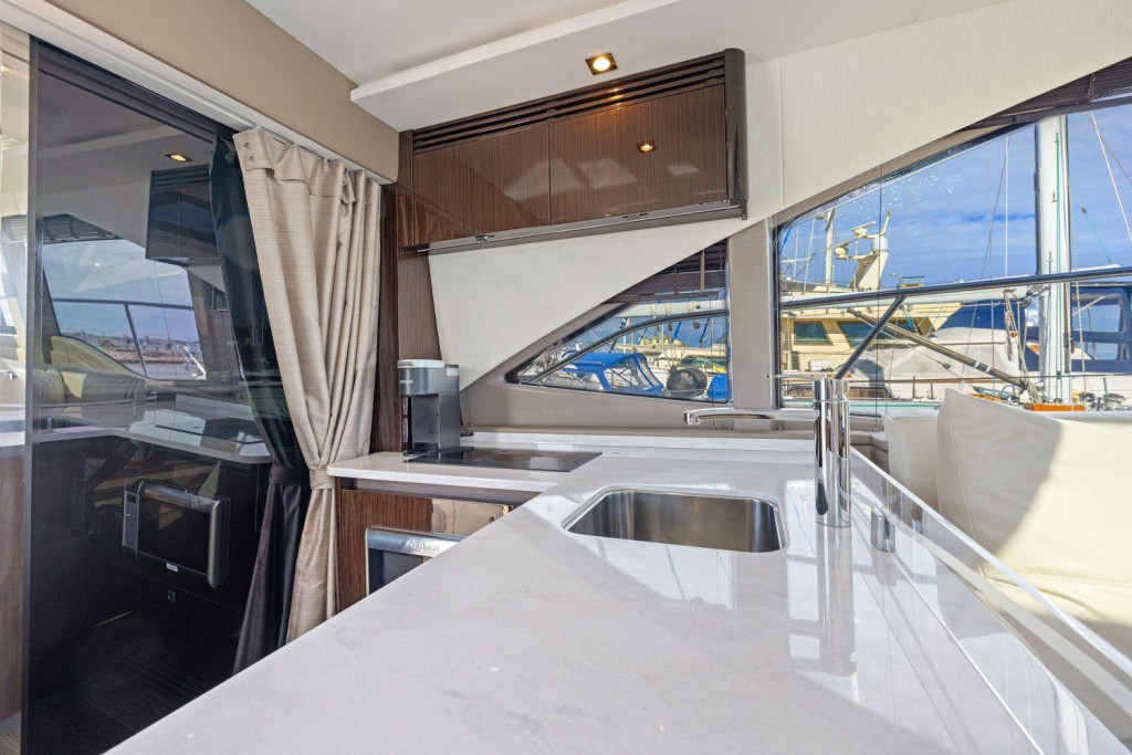 Sea Ray 460 Sundancer