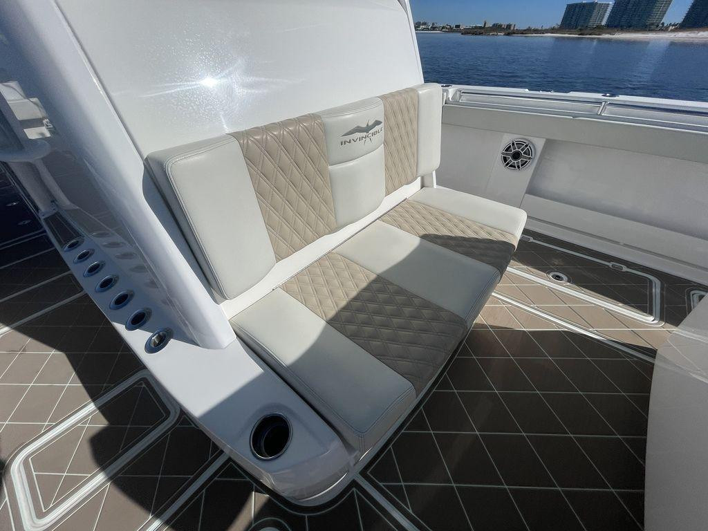 Invincible CATAMARANS