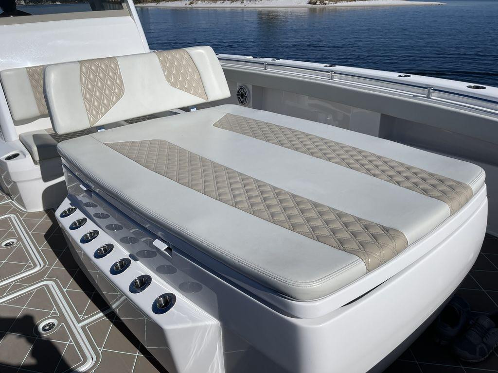 Invincible CATAMARANS