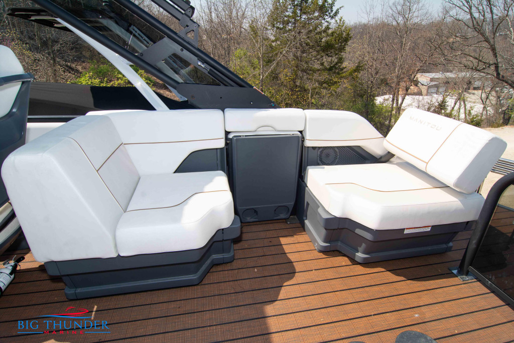 Manitou Explore 26 Switchback