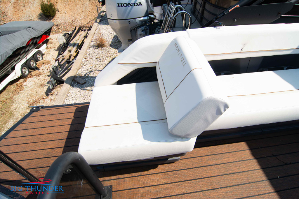 Manitou Explore 26 Switchback