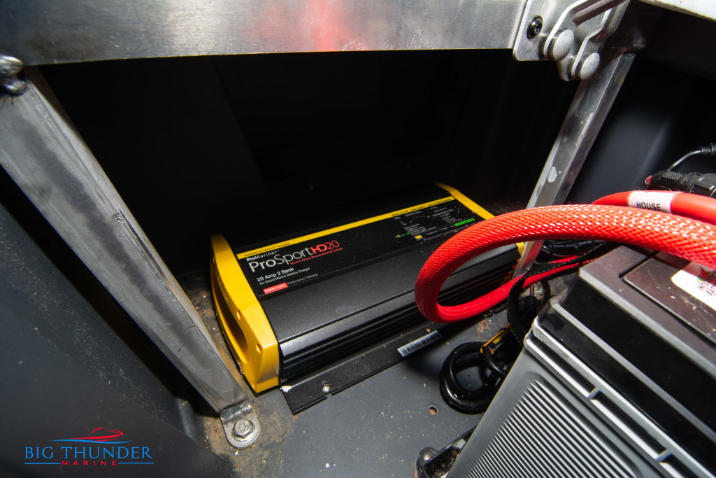 Manitou Explore 26 Switchback