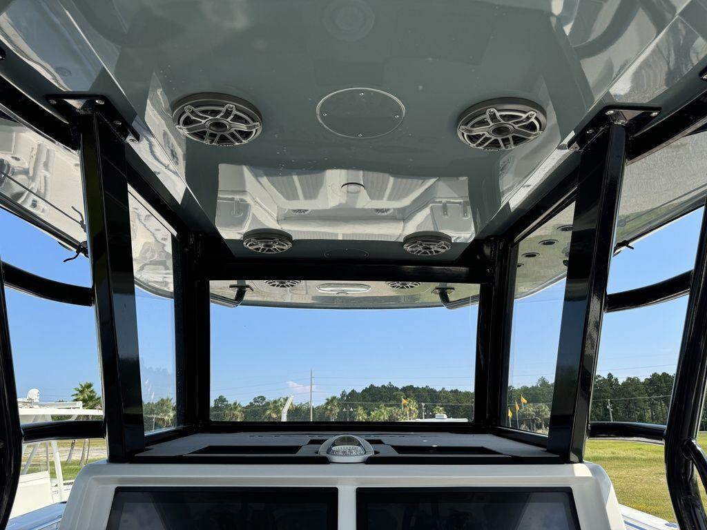 Invincible CATAMARANS