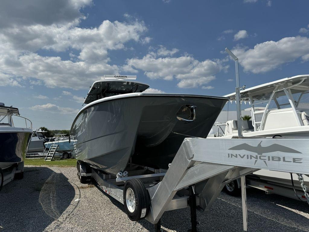 Invincible CATAMARANS