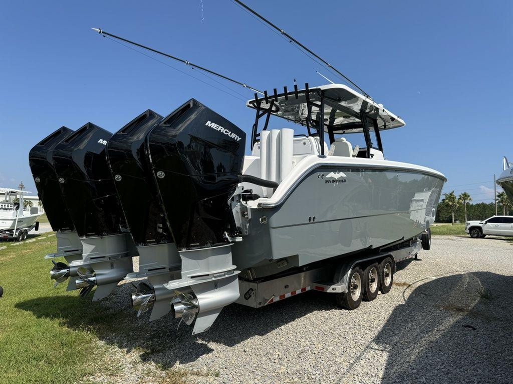 Invincible CATAMARANS