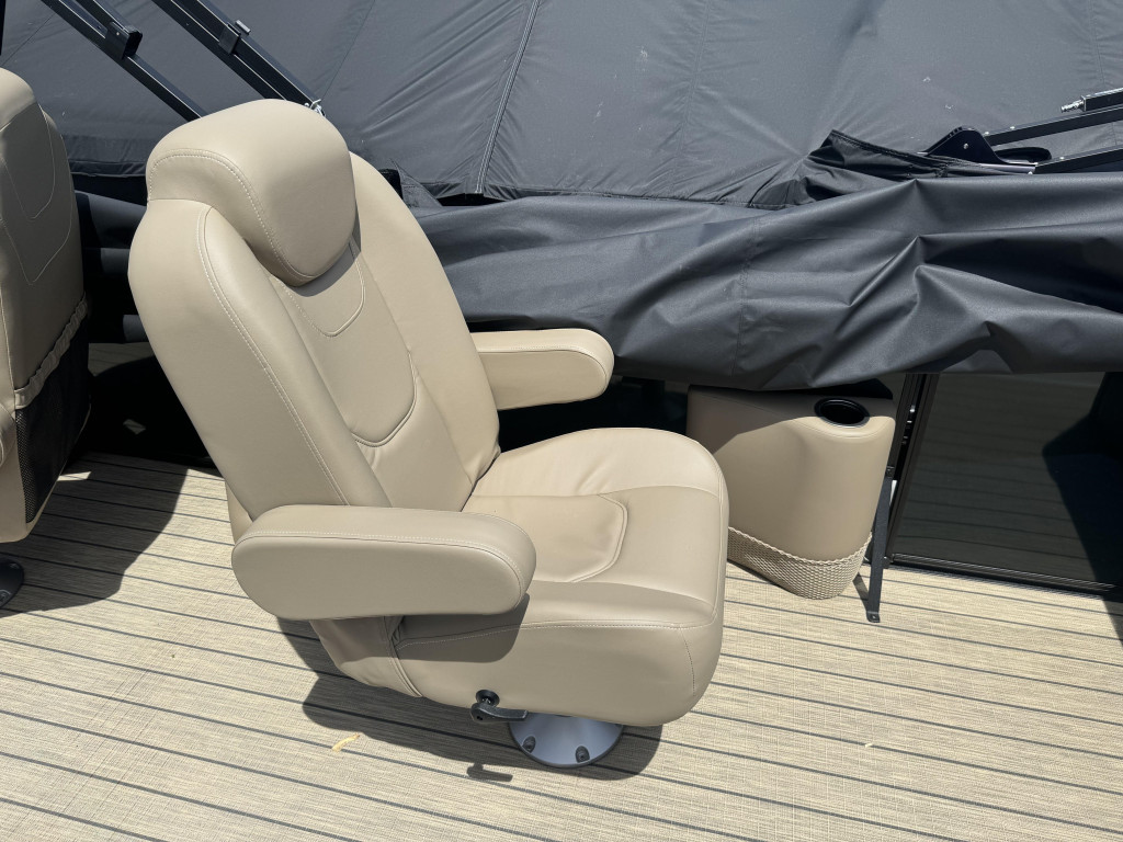 Starcraft EXS 3 HB4TT