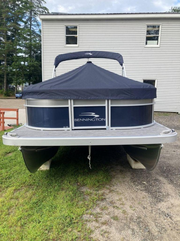 Bennington 22 SXSAPG